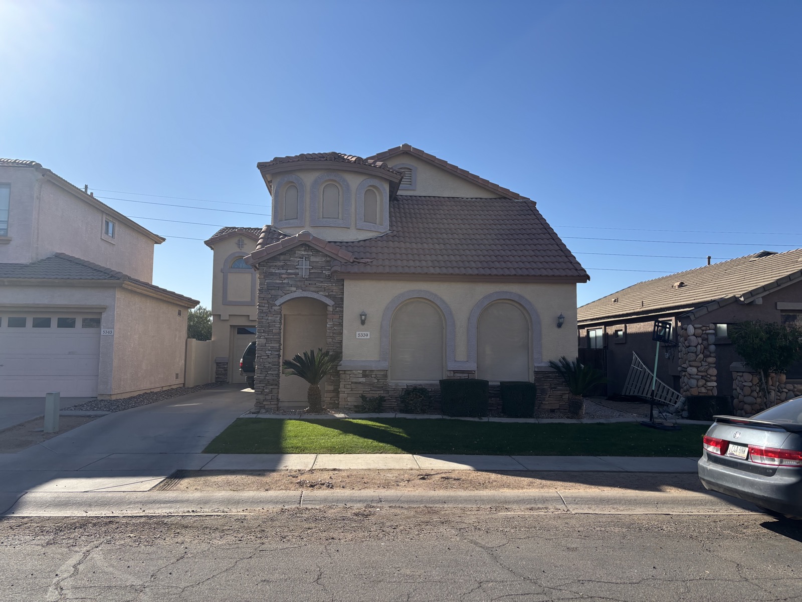 5339 E Hopi Ave photo 2